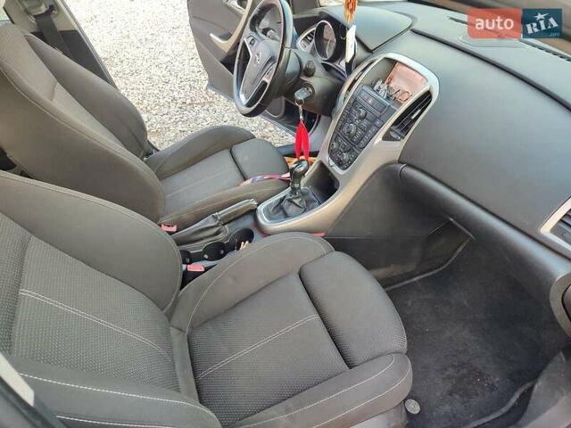 Синій Опель Астра, об'ємом двигуна 1.3 л та пробігом 303 тис. км за 7500 $, фото 15 на Automoto.ua