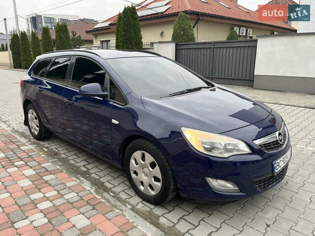 Синий Опель Астра, объемом двигателя 1.69 л и пробегом 257 тыс. км за 6300 $, фото 5 на Automoto.ua