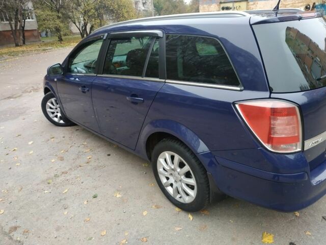 Синий Опель Астра, объемом двигателя 1.7 л и пробегом 340 тыс. км за 5500 $, фото 2 на Automoto.ua