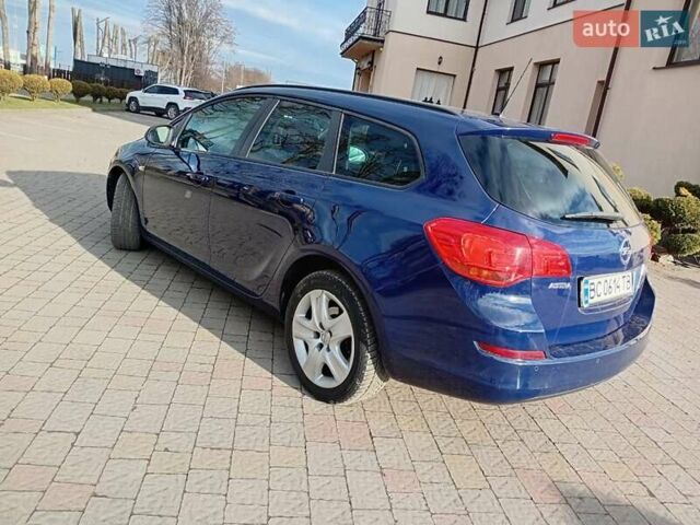 Синий Опель Астра, объемом двигателя 1.7 л и пробегом 296 тыс. км за 6300 $, фото 2 на Automoto.ua