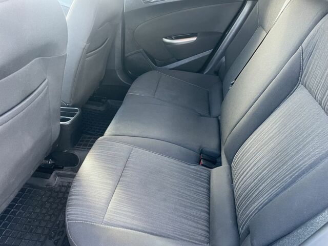 Синий Опель Астра, объемом двигателя 1.7 л и пробегом 220 тыс. км за 7200 $, фото 15 на Automoto.ua