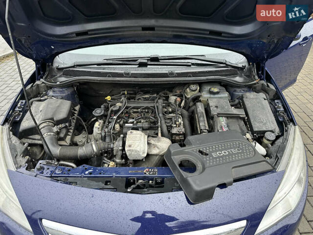 Синий Опель Астра, объемом двигателя 1.2 л и пробегом 308 тыс. км за 7000 $, фото 4 на Automoto.ua