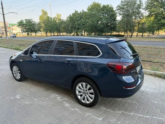 Синий Опель Астра, объемом двигателя 1.7 л и пробегом 194 тыс. км за 7900 $, фото 9 на Automoto.ua