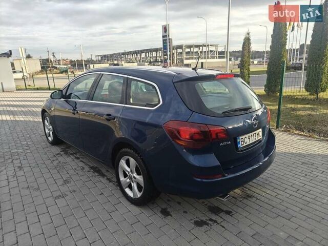 Синий Опель Астра, объемом двигателя 2 л и пробегом 280 тыс. км за 7300 $, фото 1 на Automoto.ua