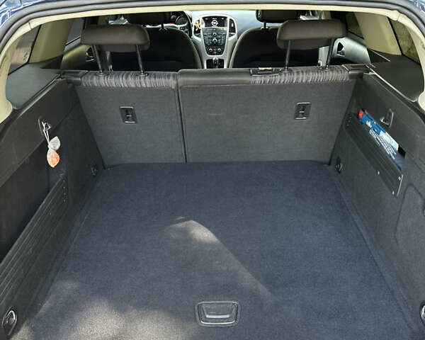 Синий Опель Астра, объемом двигателя 1.3 л и пробегом 315 тыс. км за 6700 $, фото 11 на Automoto.ua