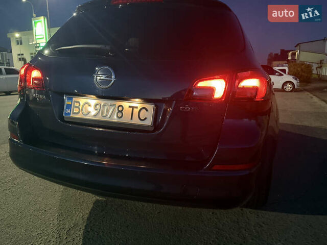 Синий Опель Астра, объемом двигателя 1.7 л и пробегом 171 тыс. км за 8700 $, фото 51 на Automoto.ua