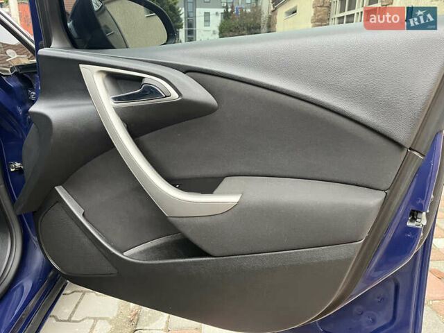 Синий Опель Астра, объемом двигателя 1.69 л и пробегом 257 тыс. км за 6300 $, фото 34 на Automoto.ua