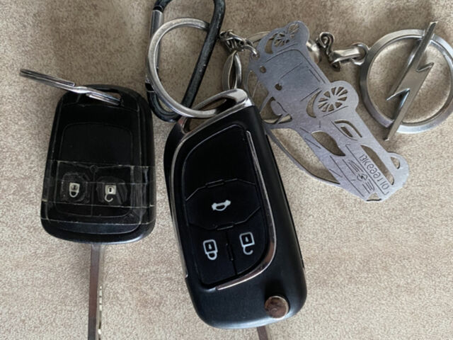 Синій Опель Астра, об'ємом двигуна 1.96 л та пробігом 337 тис. км за 7700 $, фото 50 на Automoto.ua