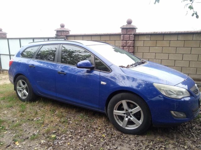 Синий Опель Астра, объемом двигателя 0 л и пробегом 250 тыс. км за 6800 $, фото 1 на Automoto.ua