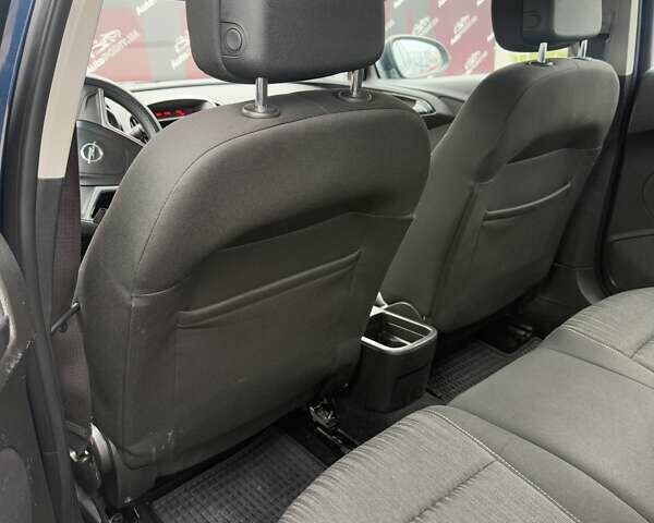 Синий Опель Астра, объемом двигателя 1.25 л и пробегом 214 тыс. км за 6500 $, фото 14 на Automoto.ua