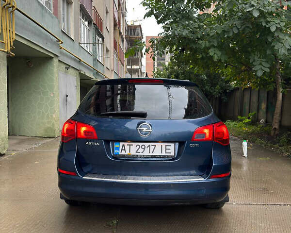 Синий Опель Астра, объемом двигателя 1.7 л и пробегом 231 тыс. км за 7000 $, фото 2 на Automoto.ua