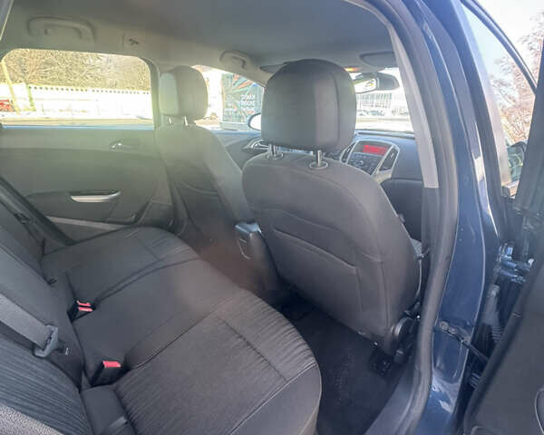 Синий Опель Астра, объемом двигателя 1.6 л и пробегом 166 тыс. км за 7700 $, фото 19 на Automoto.ua