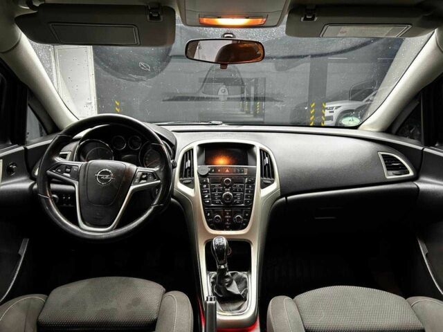 Синій Опель Астра, об'ємом двигуна 1.6 л та пробігом 231 тис. км за 7500 $, фото 14 на Automoto.ua