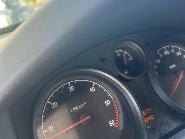 Опель Астра 2011 в Богородчанах на Automoto.ua Синий Опель Астра, объемом двигателя 1.7 л и пробегом 245 тыс. км за 5750 $, фото 6 на Automoto.ua