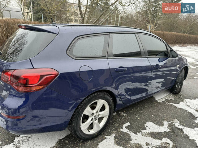 Синий Опель Астра, объемом двигателя 1.69 л и пробегом 286 тыс. км за 6300 $, фото 8 на Automoto.ua