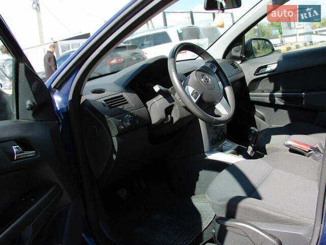 Синий Опель Астра, объемом двигателя 1.6 л и пробегом 187 тыс. км за 6600 $, фото 9 на Automoto.ua