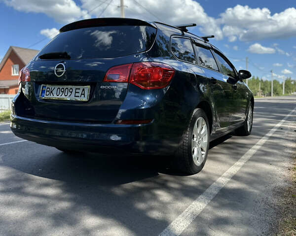 Синий Опель Астра, объемом двигателя 1.3 л и пробегом 315 тыс. км за 6700 $, фото 2 на Automoto.ua