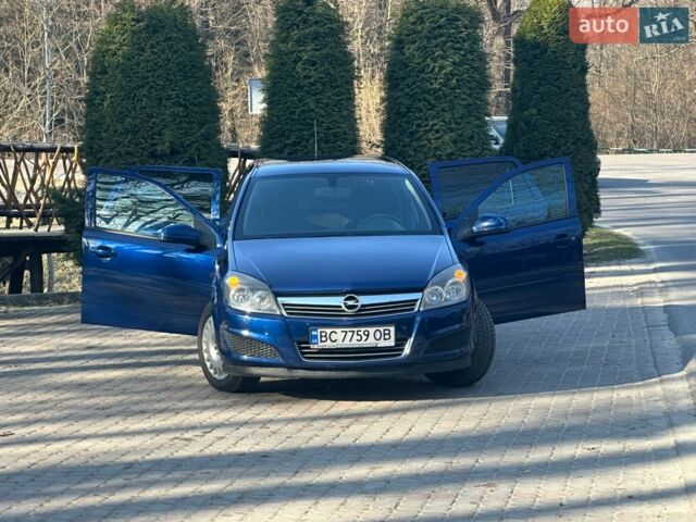 Синий Опель Астра, объемом двигателя 1.7 л и пробегом 293 тыс. км за 4999 $, фото 2 на Automoto.ua