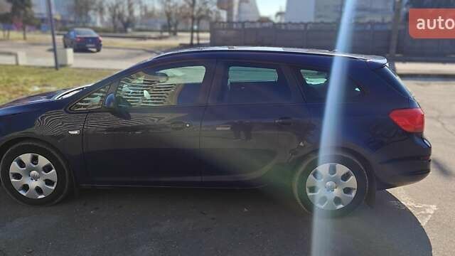 Синій Опель Астра, об'ємом двигуна 1.2 л та пробігом 245 тис. км за 6300 $, фото 5 на Automoto.ua