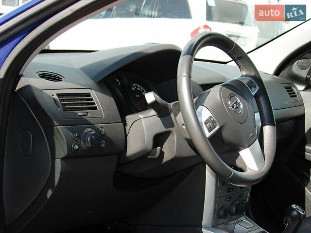 Синій Опель Астра, об'ємом двигуна 1.6 л та пробігом 187 тис. км за 6300 $, фото 10 на Automoto.ua