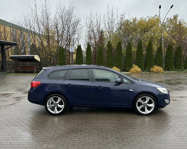 Синий Опель Астра, объемом двигателя 1.7 л и пробегом 211 тыс. км за 6400 $, фото 3 на Automoto.ua