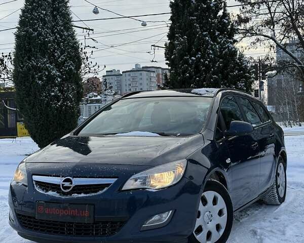 Синий Опель Астра, объемом двигателя 1.25 л и пробегом 214 тыс. км за 6700 $, фото 3 на Automoto.ua