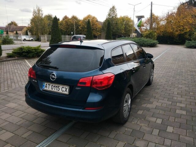 Опель Астра 2011 в Береговом на Automoto.ua Синий Опель Астра, объемом двигателя 1.7 л и пробегом 209 тыс. км за 7500 $, фото 2 на Automoto.ua