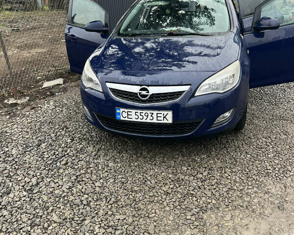 Синий Опель Астра, объемом двигателя 1.7 л и пробегом 233 тыс. км за 6300 $, фото 6 на Automoto.ua