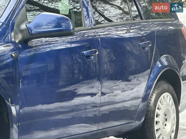Синий Опель Астра, объемом двигателя 1.7 л и пробегом 261 тыс. км за 5499 $, фото 32 на Automoto.ua