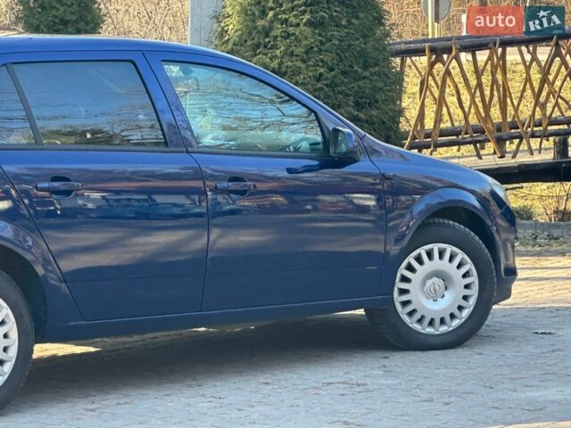 Синий Опель Астра, объемом двигателя 1.7 л и пробегом 293 тыс. км за 4999 $, фото 7 на Automoto.ua