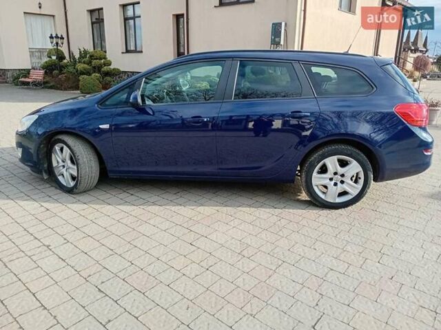 Синий Опель Астра, объемом двигателя 1.7 л и пробегом 296 тыс. км за 6300 $, фото 1 на Automoto.ua