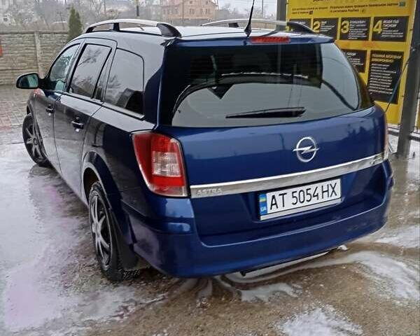 Синий Опель Астра, объемом двигателя 1.7 л и пробегом 247 тыс. км за 5550 $, фото 4 на Automoto.ua
