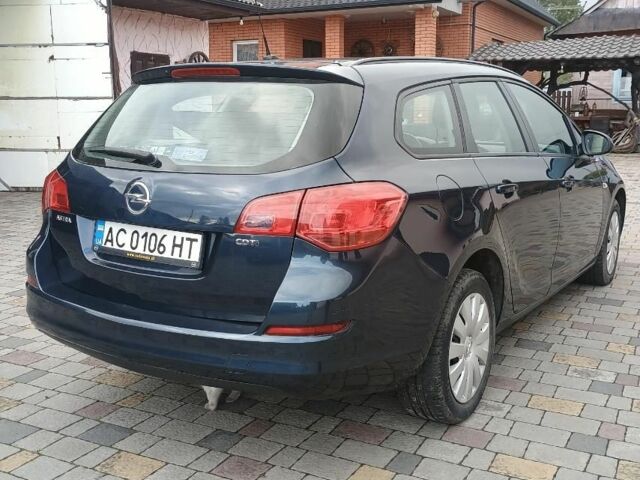 Синий Опель Астра, объемом двигателя 1.7 л и пробегом 230 тыс. км за 6700 $, фото 2 на Automoto.ua