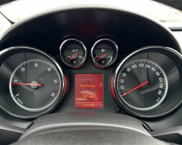 Синий Опель Астра, объемом двигателя 1.7 л и пробегом 211 тыс. км за 6400 $, фото 27 на Automoto.ua