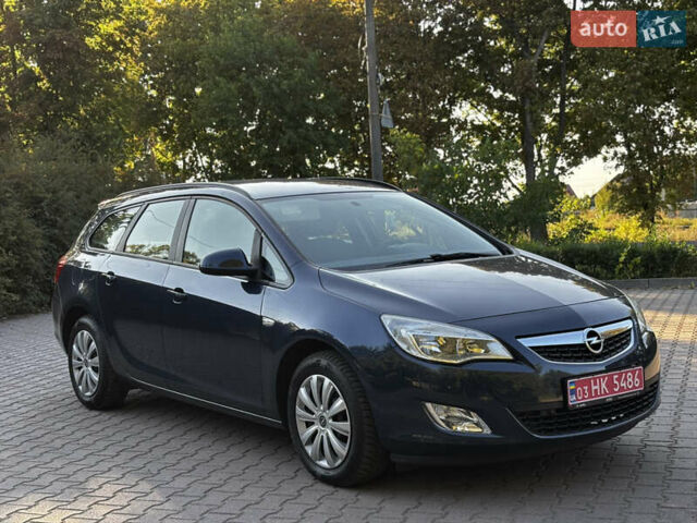 Синий Опель Астра, объемом двигателя 1.6 л и пробегом 200 тыс. км за 6600 $, фото 5 на Automoto.ua