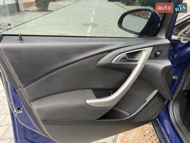 Синий Опель Астра, объемом двигателя 1.69 л и пробегом 257 тыс. км за 6300 $, фото 22 на Automoto.ua