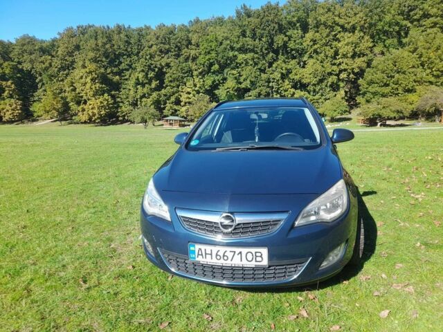 Синій Опель Астра, об'ємом двигуна 1.7 л та пробігом 249 тис. км за 6550 $, фото 2 на Automoto.ua