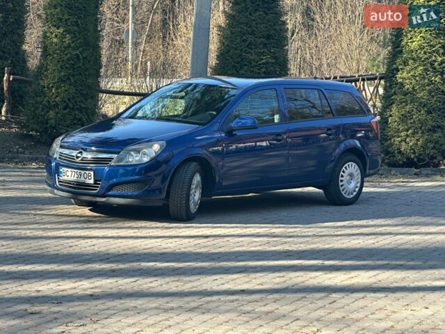 Синий Опель Астра, объемом двигателя 1.7 л и пробегом 293 тыс. км за 4999 $, фото 25 на Automoto.ua