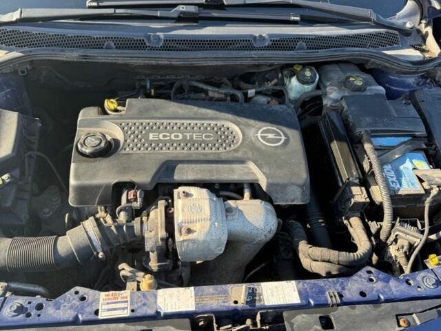 Синий Опель Астра, объемом двигателя 1.2 л и пробегом 275 тыс. км за 5300 $, фото 13 на Automoto.ua