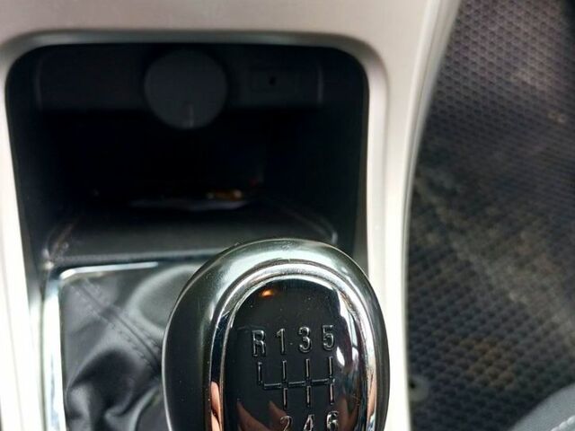 Синий Опель Астра, объемом двигателя 1.7 л и пробегом 200 тыс. км за 6800 $, фото 8 на Automoto.ua