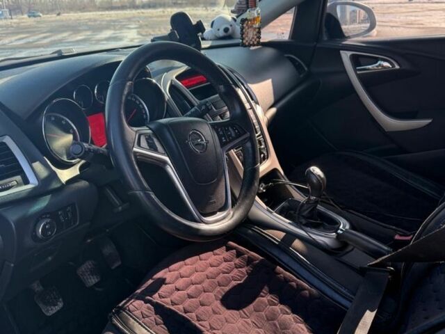 Синий Опель Астра, объемом двигателя 1.2 л и пробегом 275 тыс. км за 5300 $, фото 4 на Automoto.ua