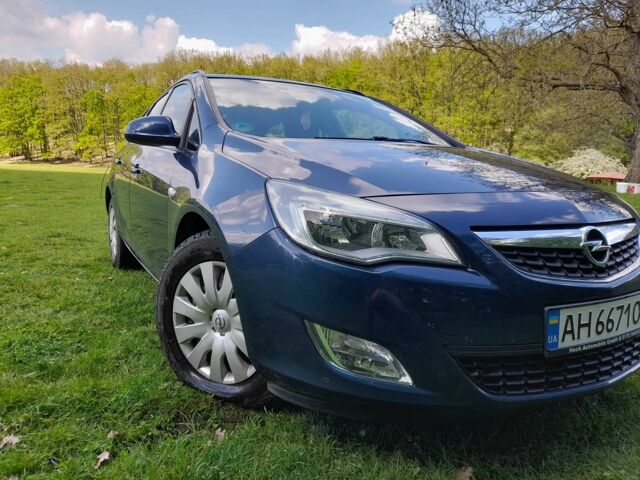 Синій Опель Астра, об'ємом двигуна 1.7 л та пробігом 249 тис. км за 6550 $, фото 3 на Automoto.ua