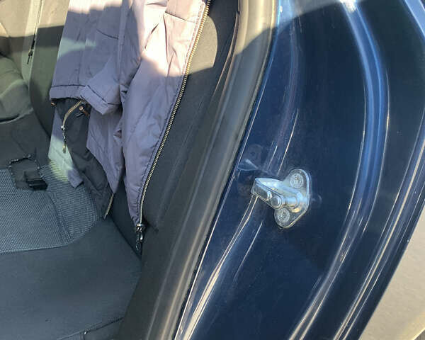 Синий Опель Астра, объемом двигателя 1.7 л и пробегом 346 тыс. км за 6150 $, фото 14 на Automoto.ua