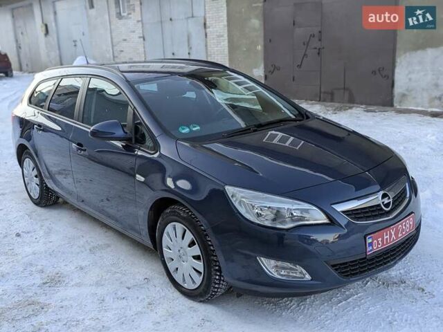 Синий Опель Астра, объемом двигателя 1.6 л и пробегом 166 тыс. км за 6900 $, фото 6 на Automoto.ua