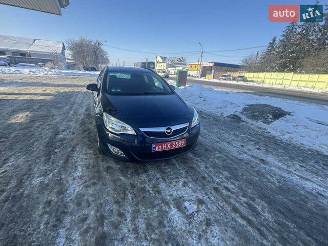 Синий Опель Астра, объемом двигателя 1.6 л и пробегом 166 тыс. км за 7700 $, фото 1 на Automoto.ua