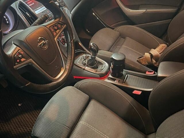 Синій Опель Астра, об'ємом двигуна 1.69 л та пробігом 313 тис. км за 7500 $, фото 37 на Automoto.ua