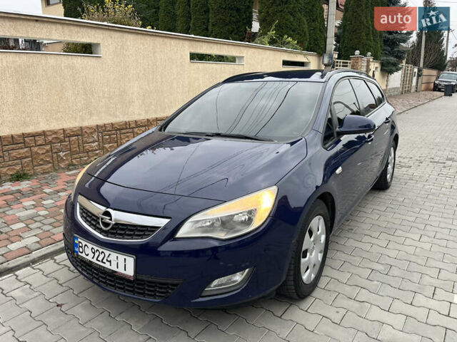 Синий Опель Астра, объемом двигателя 1.69 л и пробегом 257 тыс. км за 6300 $, фото 13 на Automoto.ua