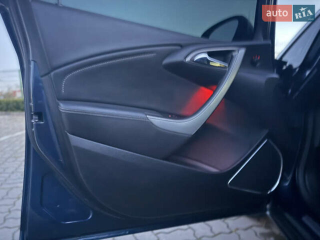 Синий Опель Астра, объемом двигателя 1.7 л и пробегом 171 тыс. км за 8700 $, фото 28 на Automoto.ua