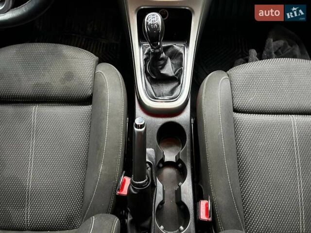 Синий Опель Астра, объемом двигателя 1.69 л и пробегом 231 тыс. км за 7500 $, фото 9 на Automoto.ua