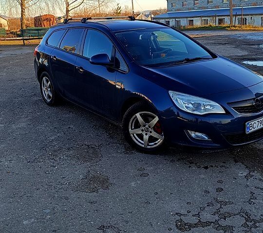Синій Опель Астра, об'ємом двигуна 1.2 л та пробігом 187 тис. км за 6000 $, фото 4 на Automoto.ua